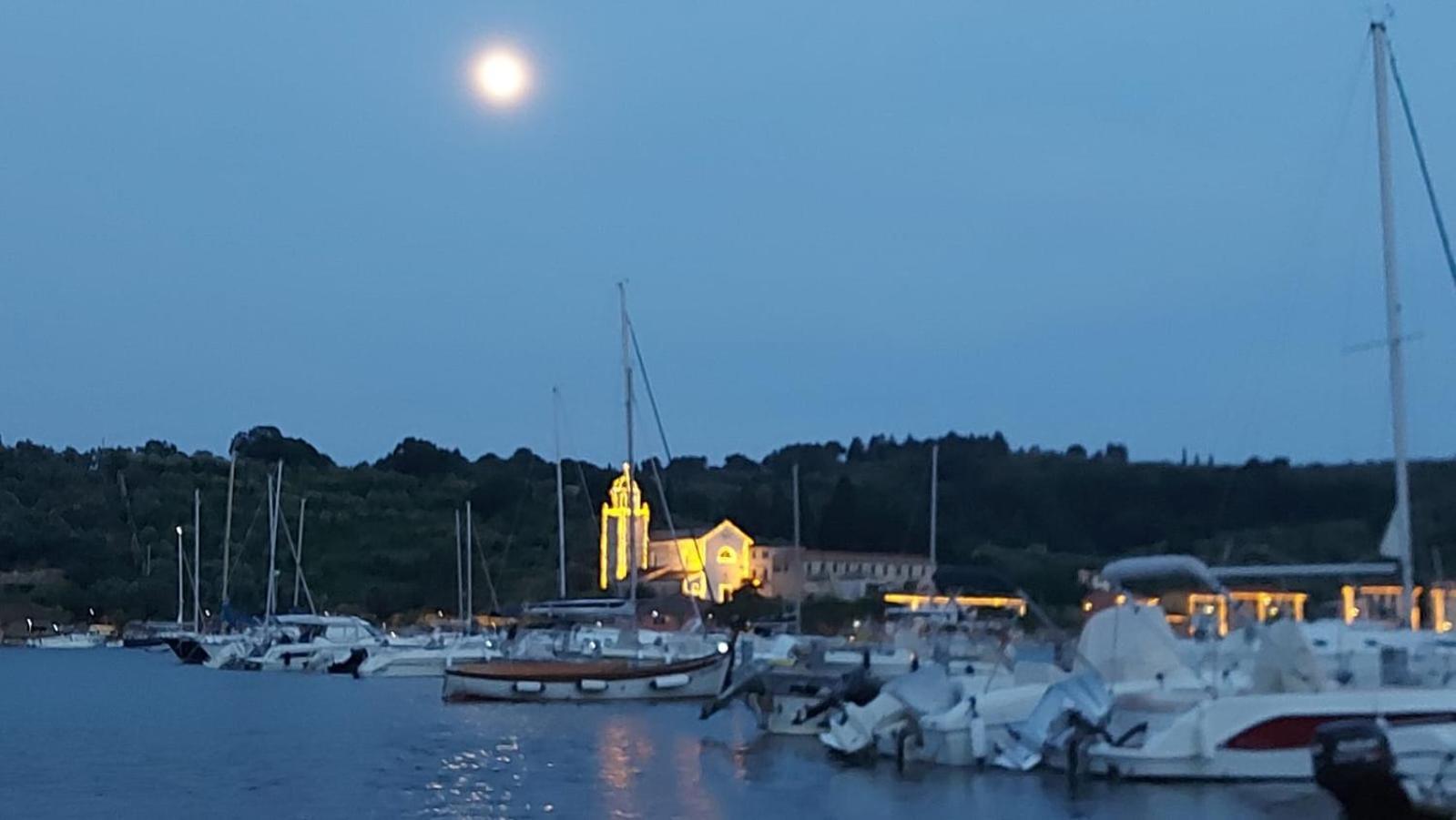 Agriturismo Il Bardellino ฟิวิซซาโน ภายนอก รูปภาพ