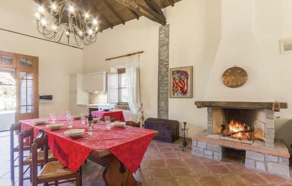 Agriturismo Il Bardellino ฟิวิซซาโน ภายนอก รูปภาพ